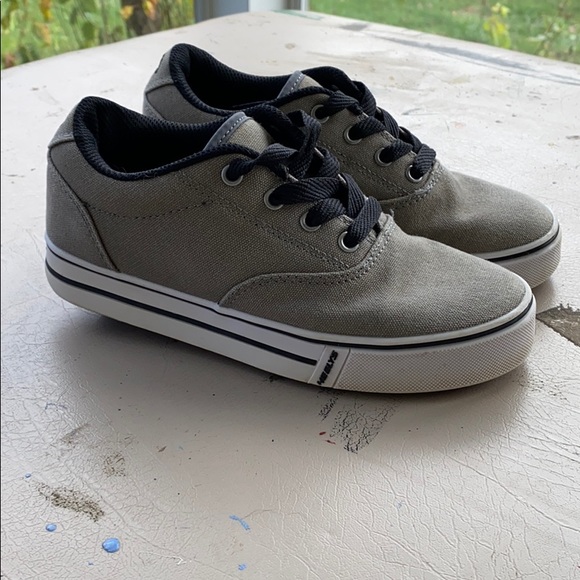 heelys that look like vans